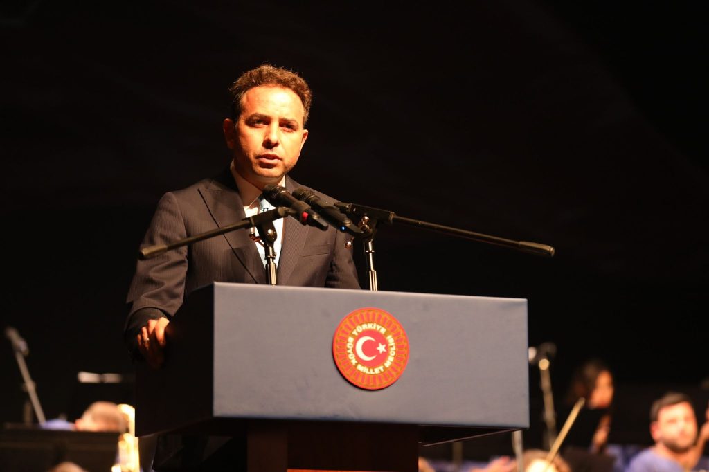 İshak Gazel İstanbul'da ki anma etkinliklerinde TBMM'yi temsil etti