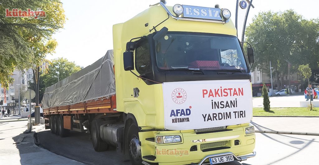 Pakistan 'a Kütahya 'dan ikinci yardım tırı